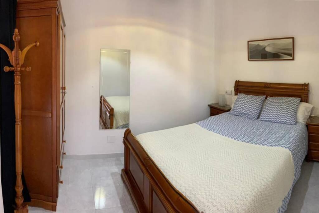 הוילה אל ארנל Casa Antigua Reformada Junto Al Mar מראה חיצוני תמונה