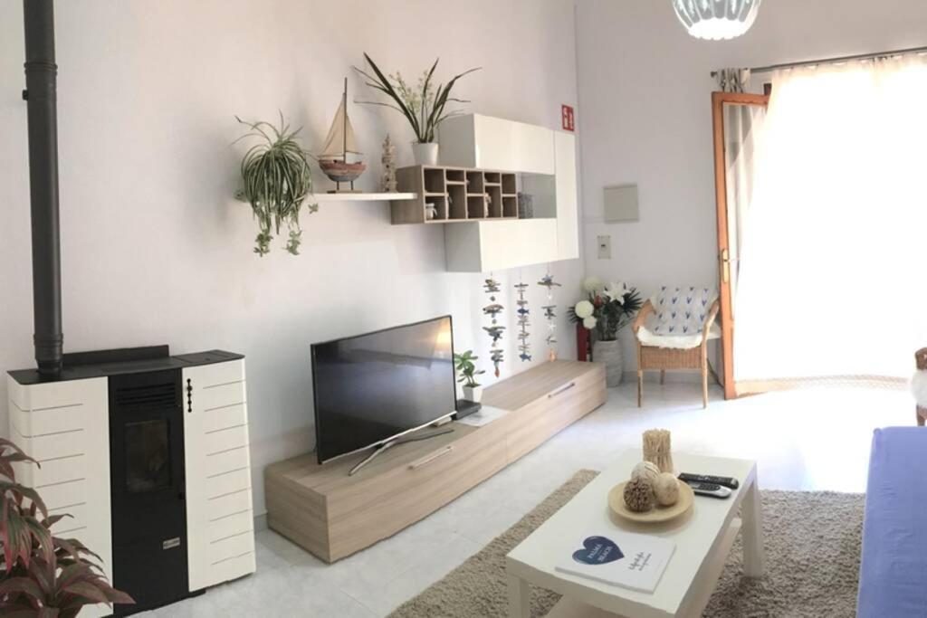 הוילה אל ארנל Casa Antigua Reformada Junto Al Mar מראה חיצוני תמונה